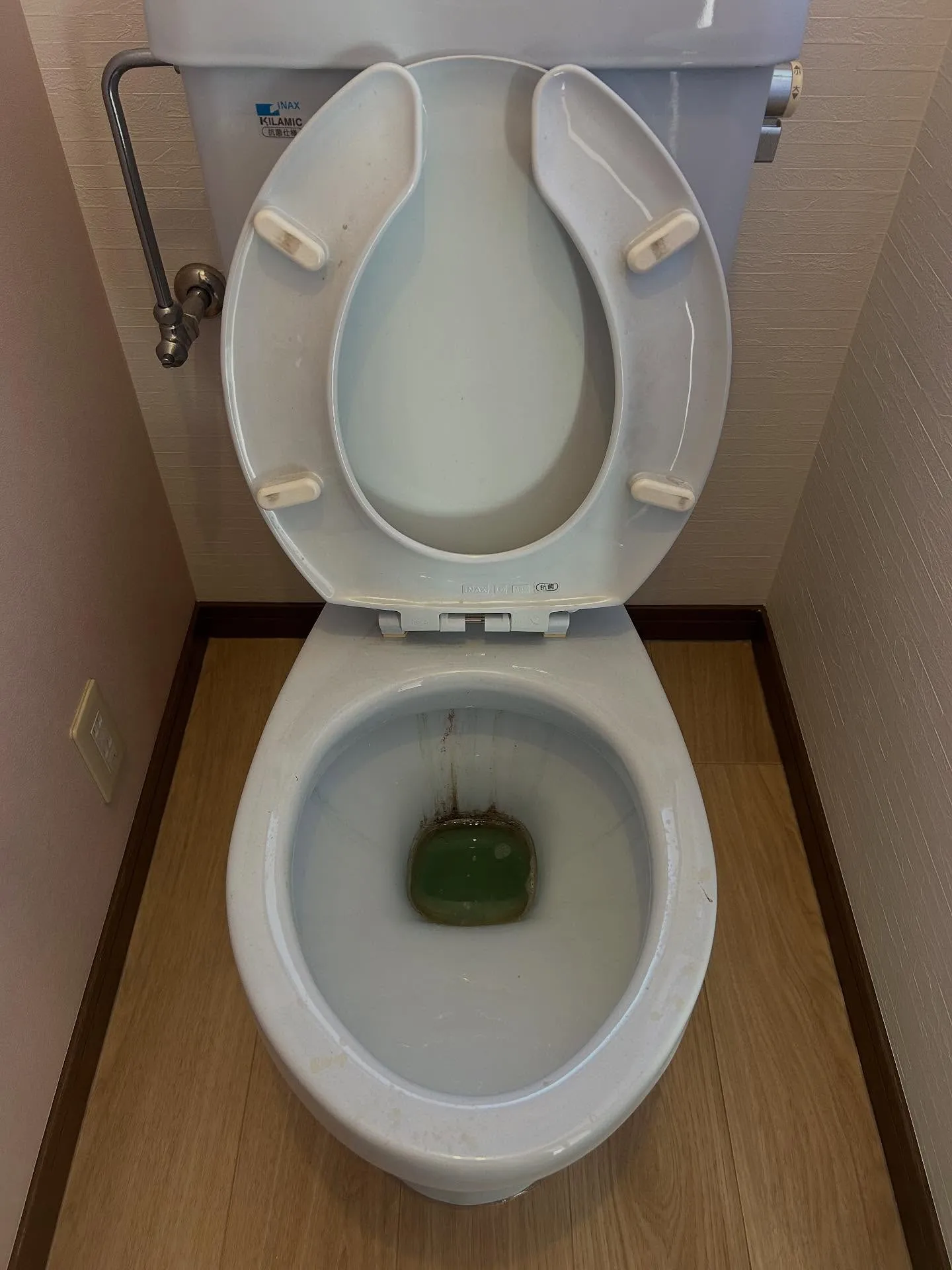 トイレクリーニング