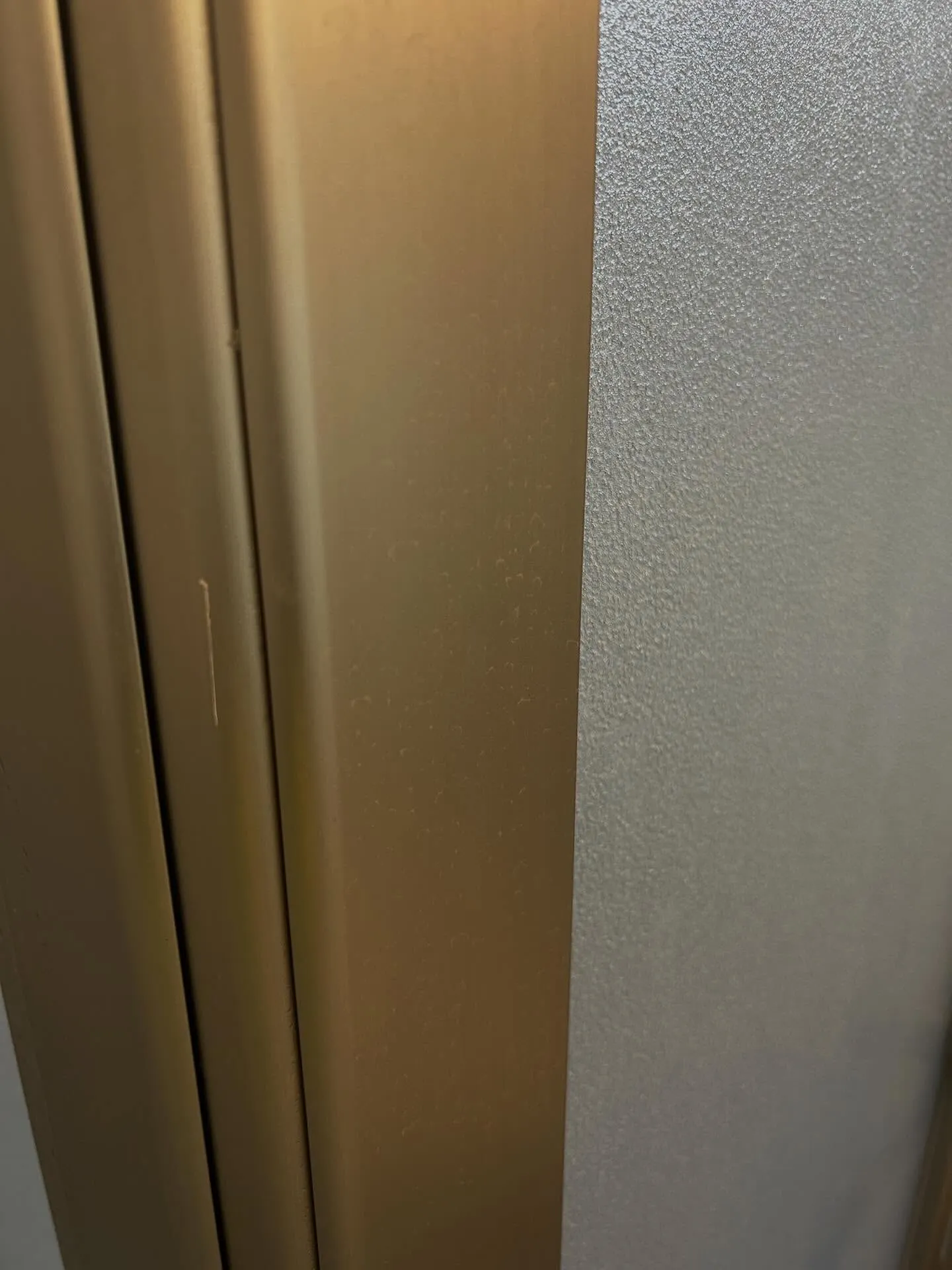 浴室の水垢クリーニング