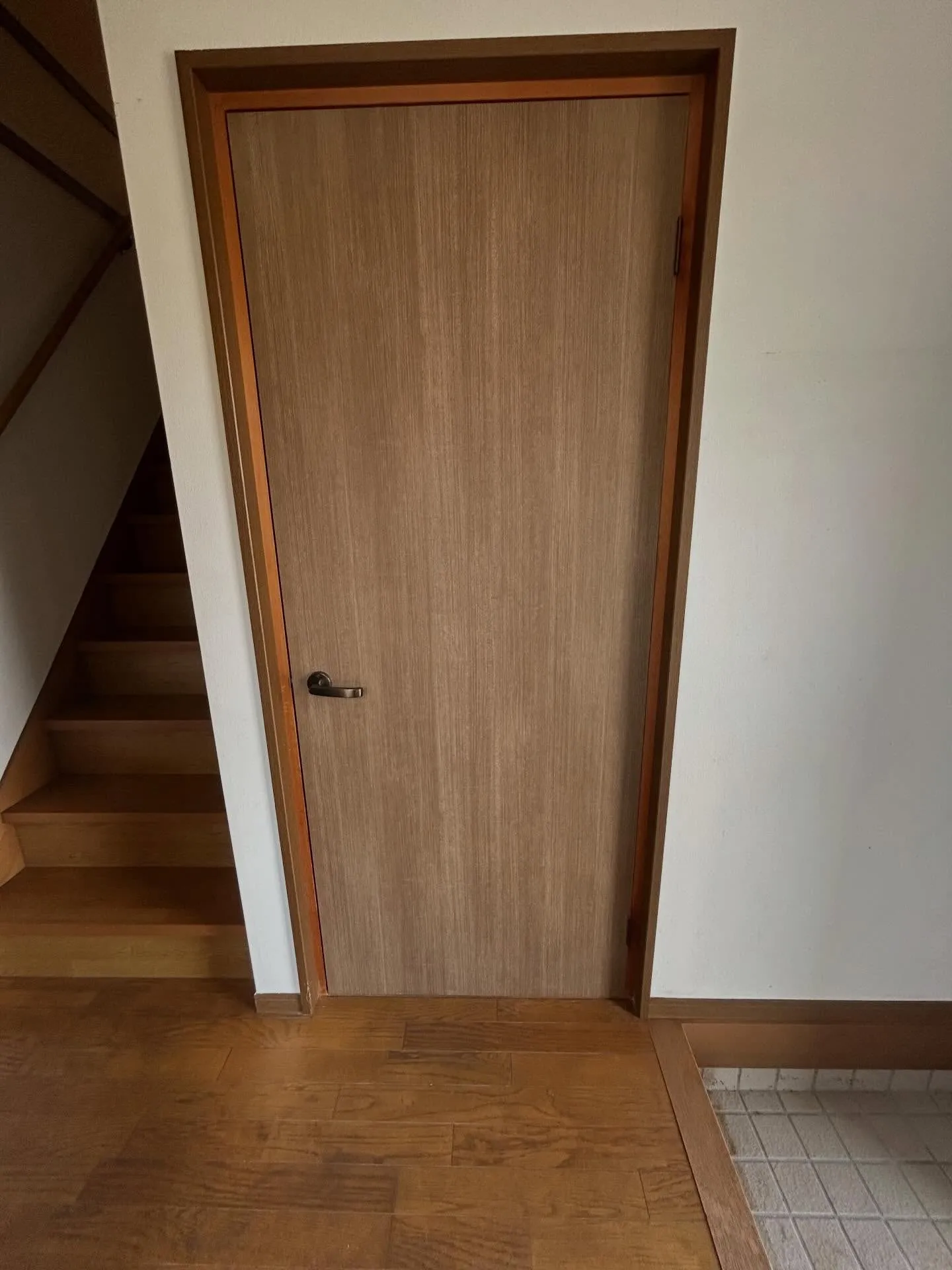 赤磐市　扉修繕